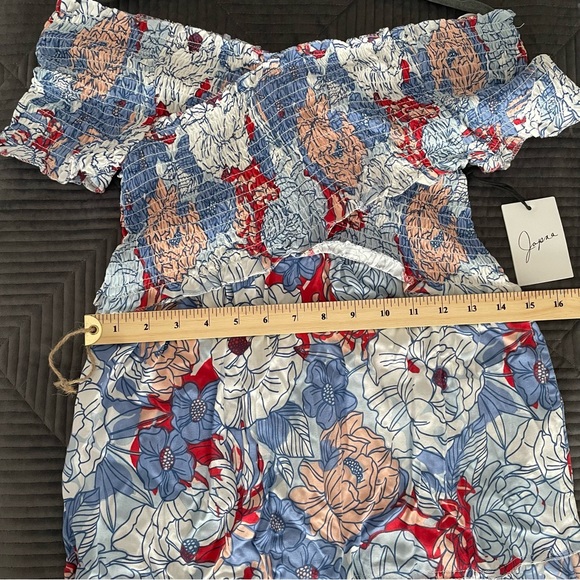 Japna Open Shoulder Floral Dress - Picture 9 of 10